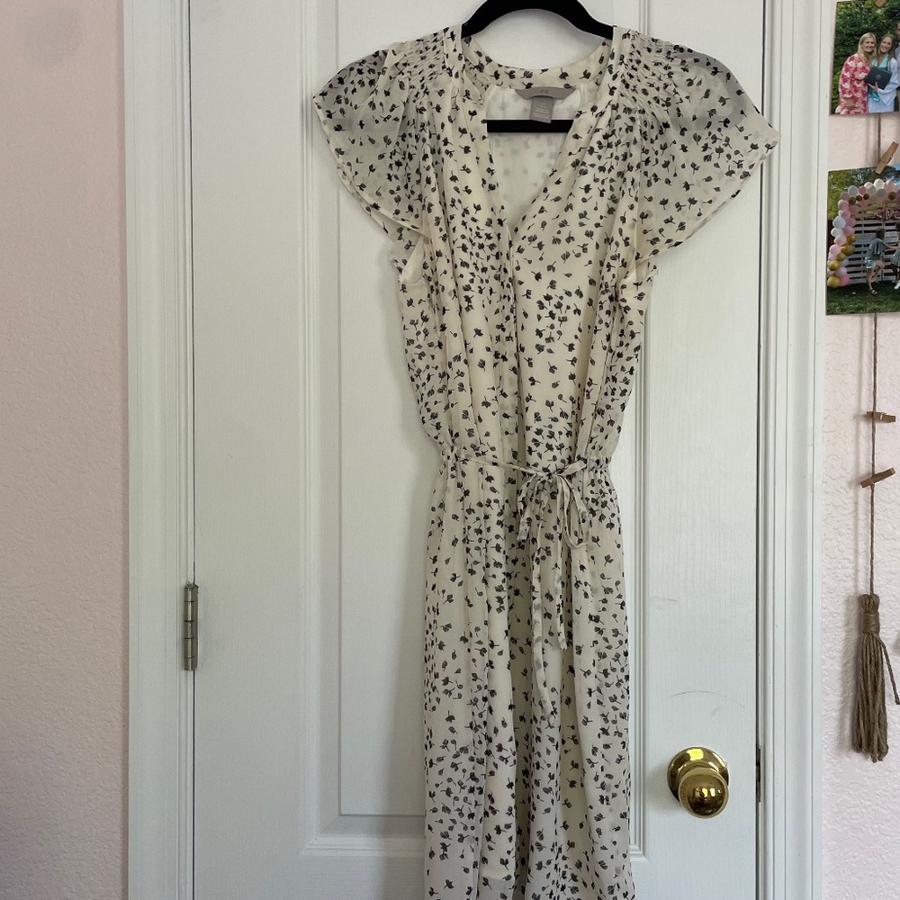 H&M, Size US 2 (XS)